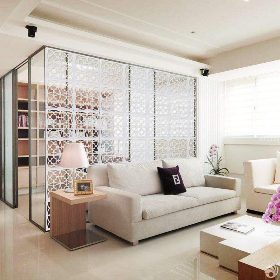 Зонирование комнаты шторами