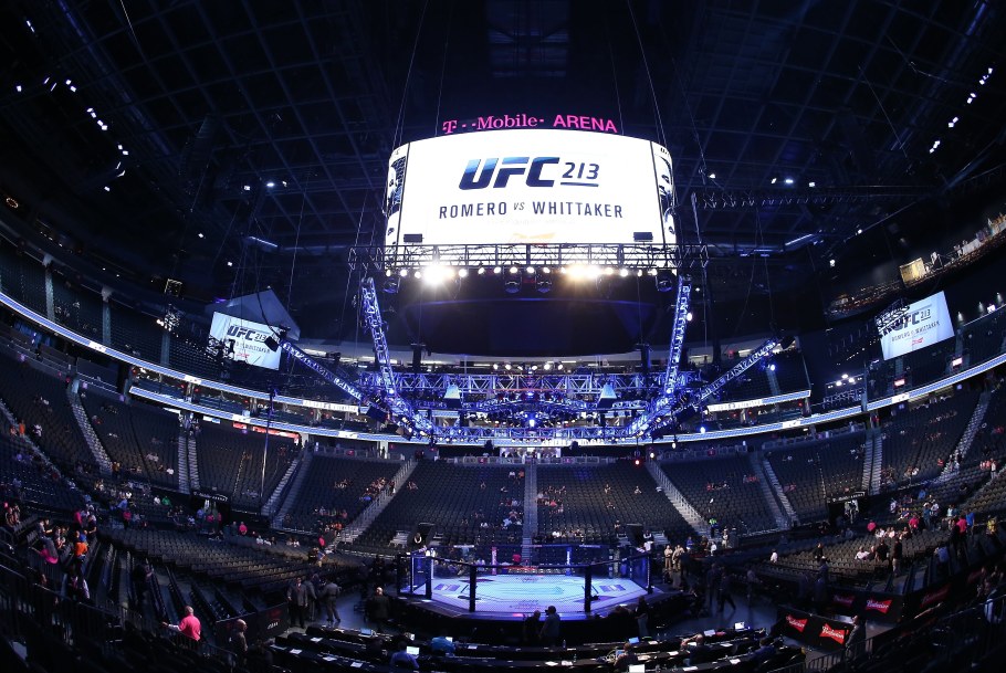 Октагон ринг восьмиугольник