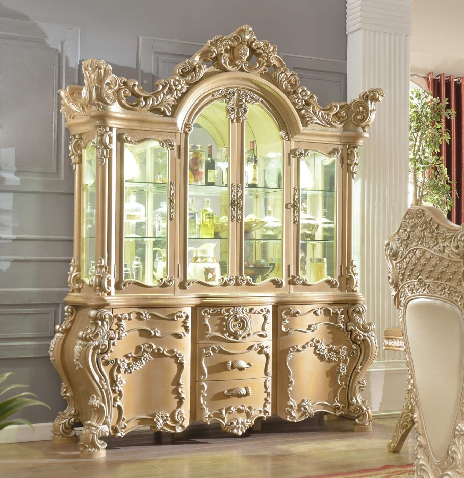 Барокко рисунок с золотом