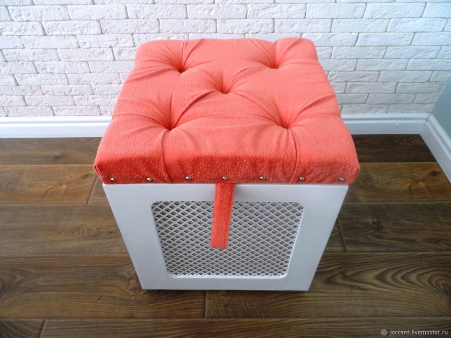 Пуф с местом для хранения