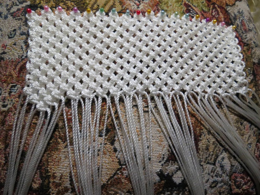 Макраме вешак