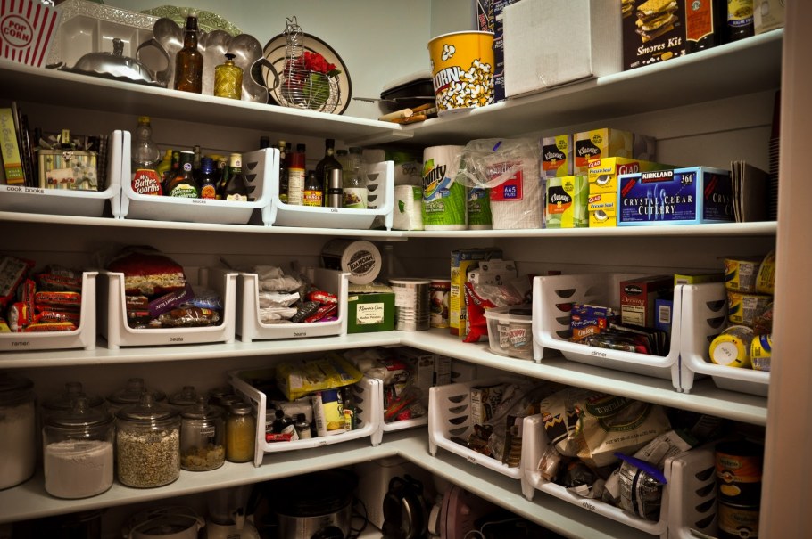 Современная кладовка