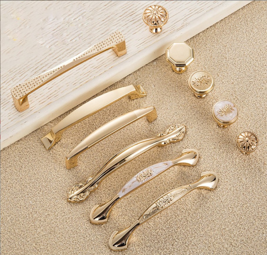 Ручки мебельные