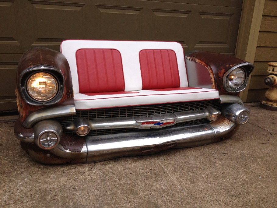 Мебель из частей автомобиля