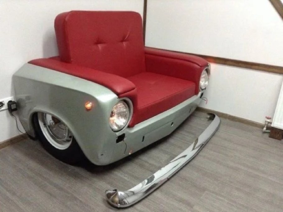 Мебель из машин