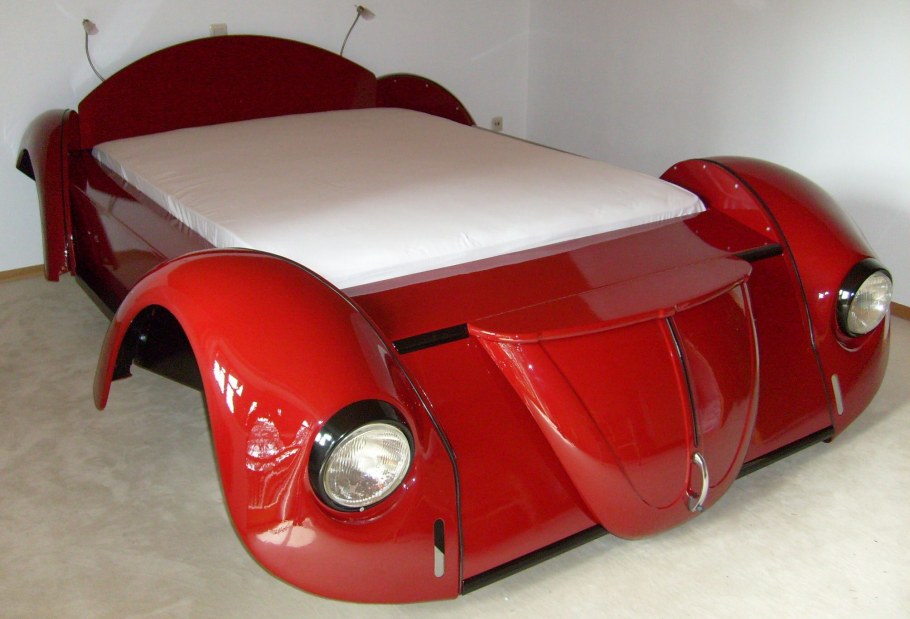 Стол из двигателя