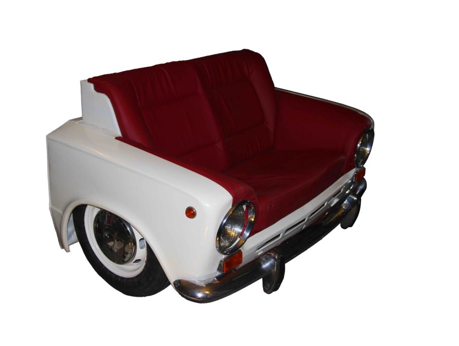 Диван из автомобиля