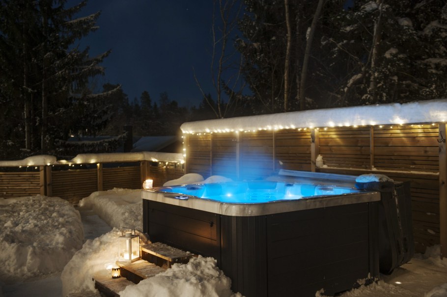 Открытый бассейн Чайка в Москве