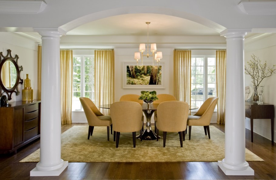 Колонны в столовой