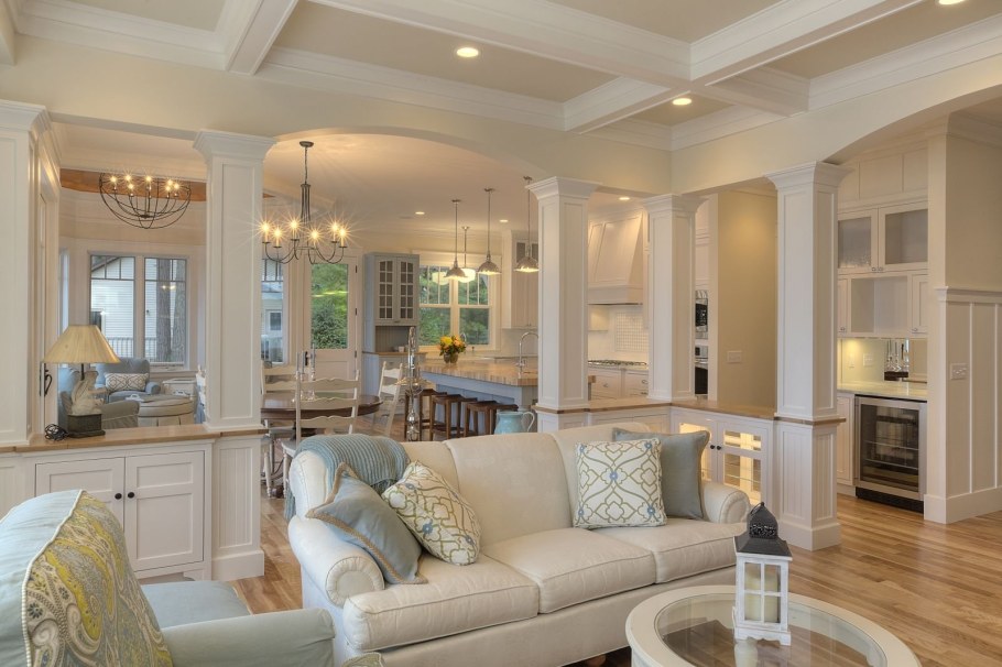 Кухни-гостиные в частном доме