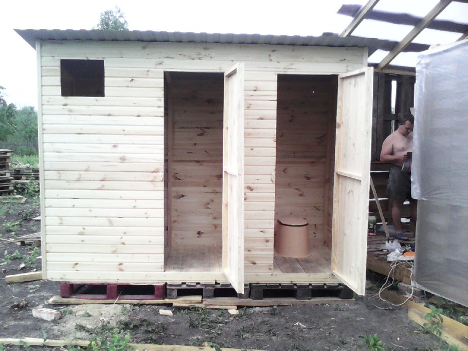 Летний душ для дачи