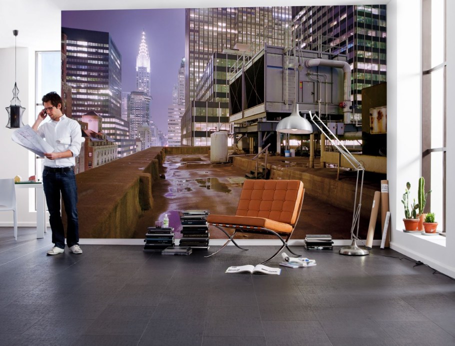 Старинная карта в интерьере