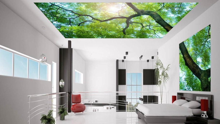 Комната с видом на ночной город