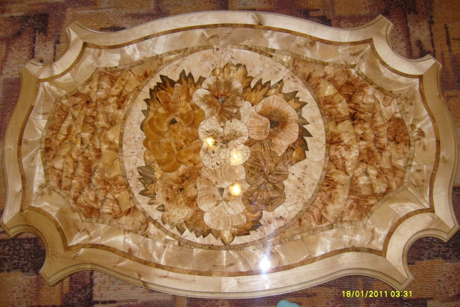 Мебель из Капа и сувеля