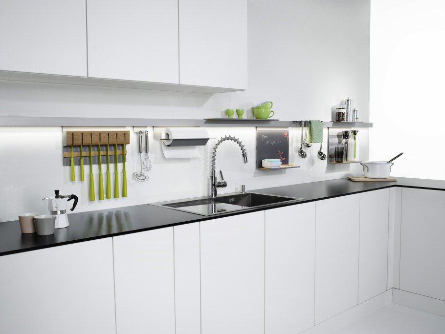 Настенный держатель-рейлинг Brabantia 460005