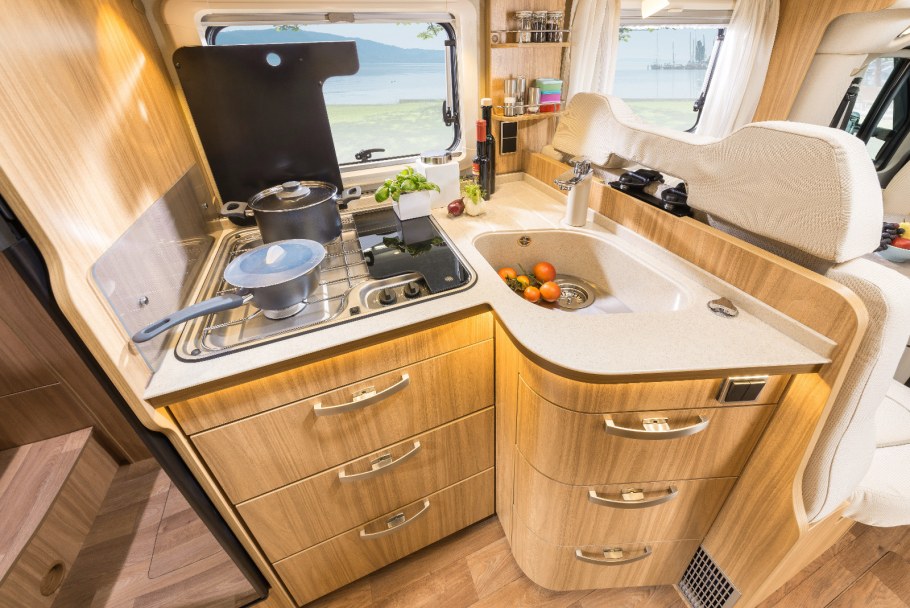 Мойка в автодом