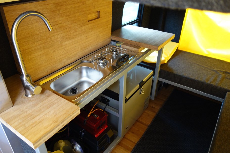 Автодом кухня