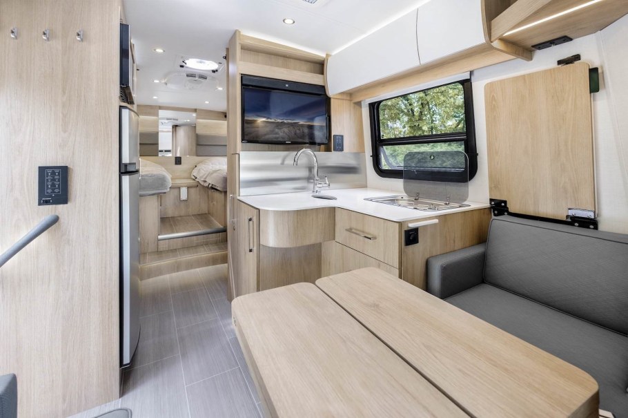 Ford Transit 2020 Motorhome Recreation vehicle Camper Caravan