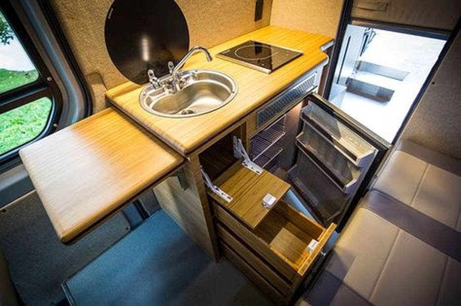 Кухонный модуль в автодом