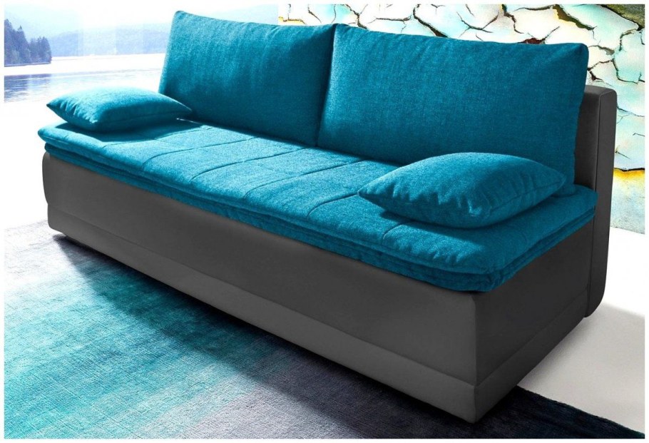 Бирюзовый диван в интерьере