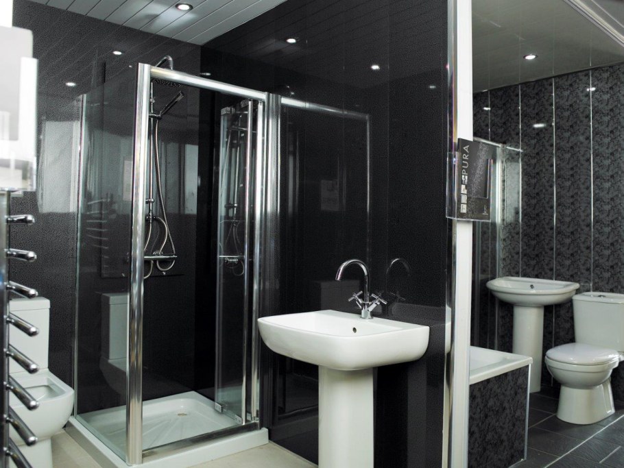 Санузел с душевой из панелей