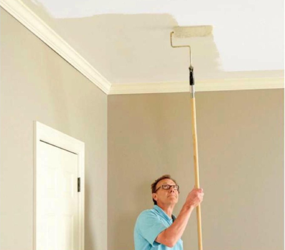 Потолок раскрашенный водоэмульсионной краской