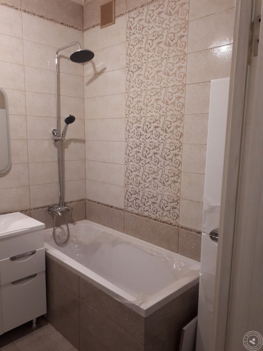 Обои в маленькую ванную комнату