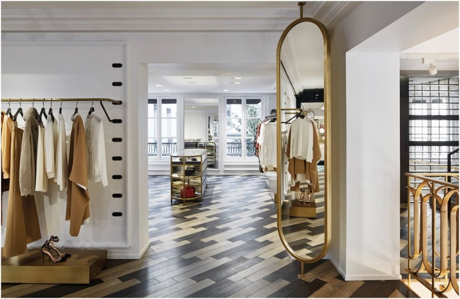 Бутик одежды интерьер