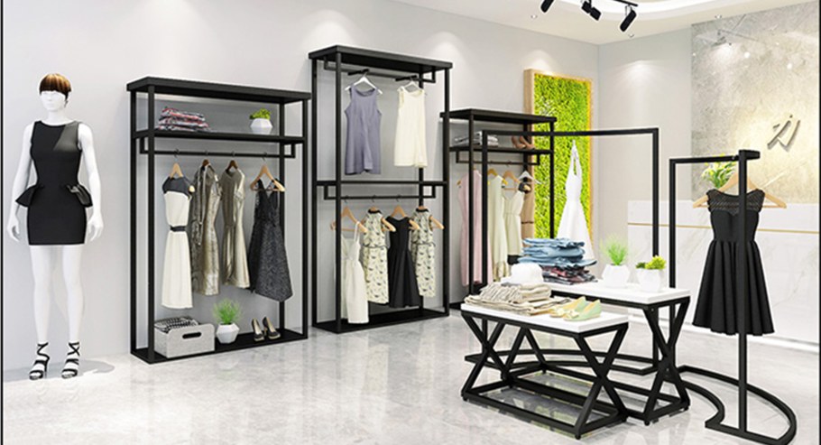 Интерьер магазина одежды