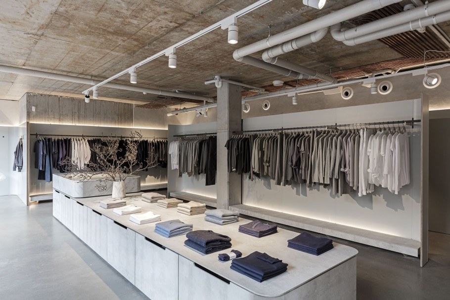 Магазин в современном стиле