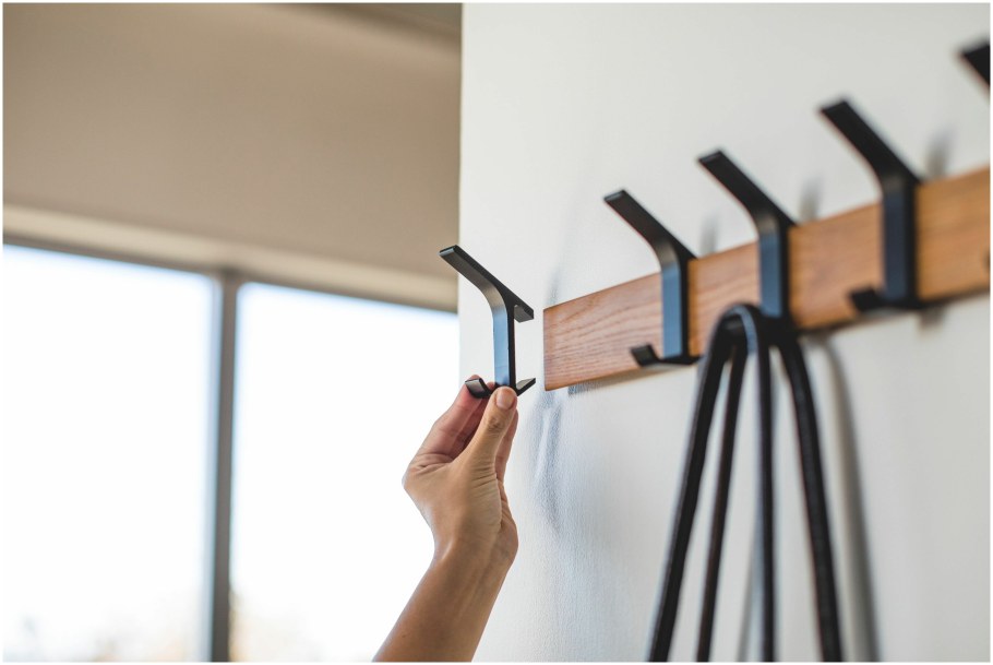 Вешалка с обувницей ВМ-24 Вега