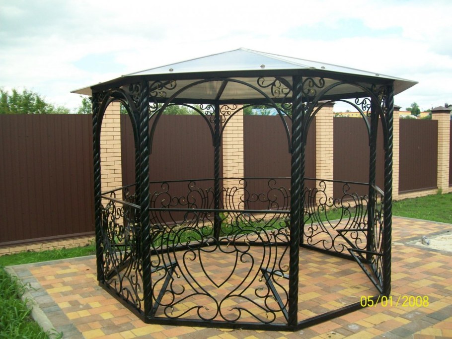 Беседка из металла