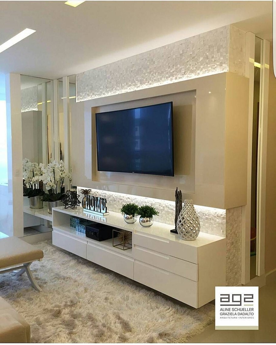 Место для телевизора в гостиной