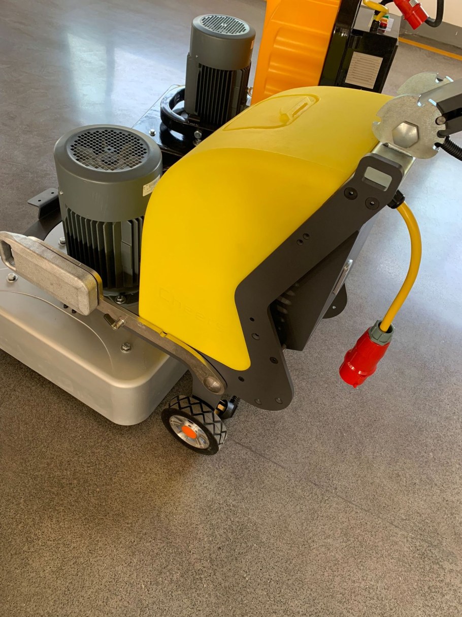 Шлифмашина Bosch пик 15 СФ