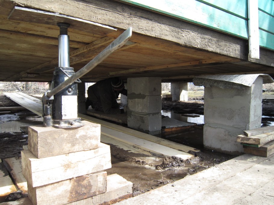 Фундамент многоквартирных домов