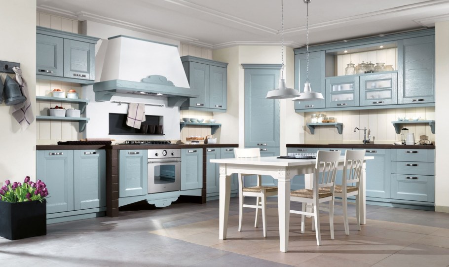 Бирюзовые стены на кухне