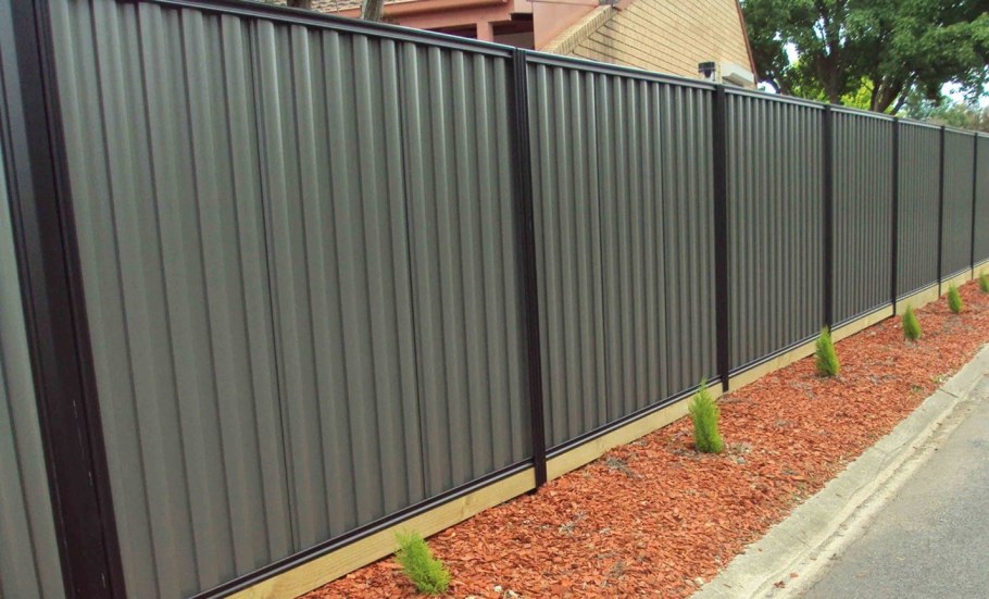 Забор из профнастила МП 20