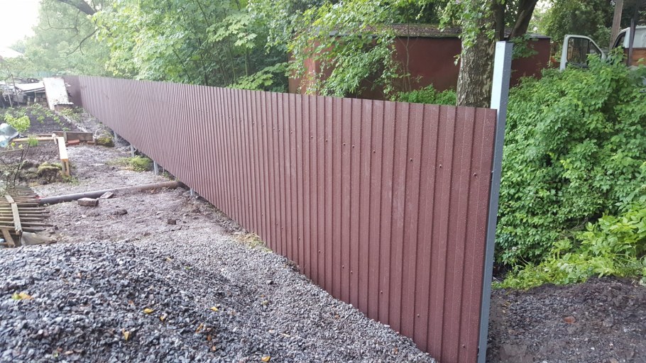 Про сетка забор профнастил