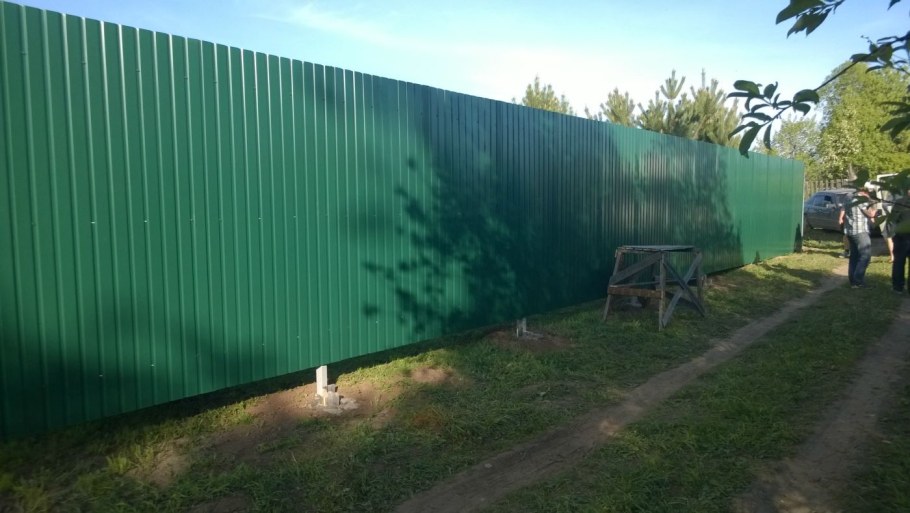 Забор из профлиста