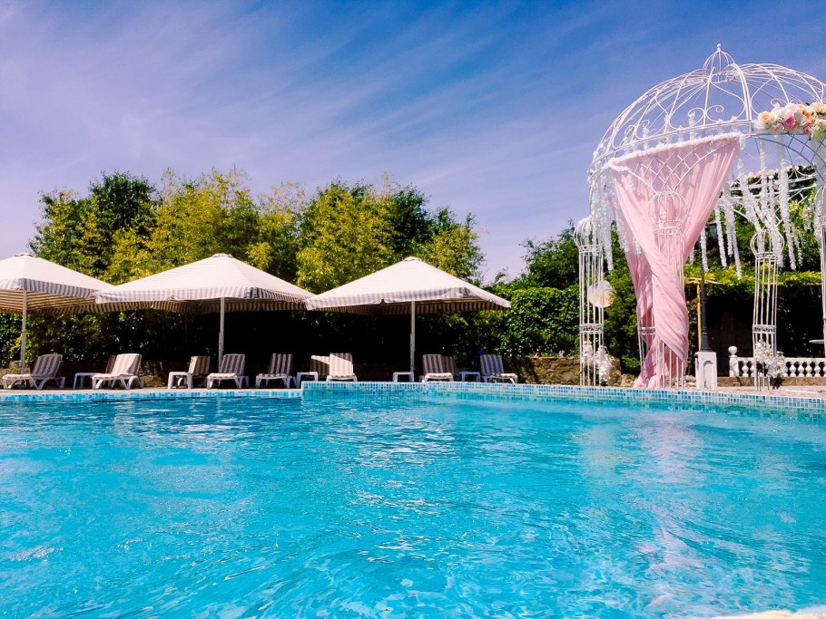 Отель Грин флоу зимой бассейн