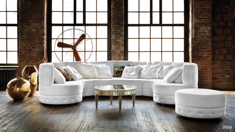 Диван Адриано Бландо