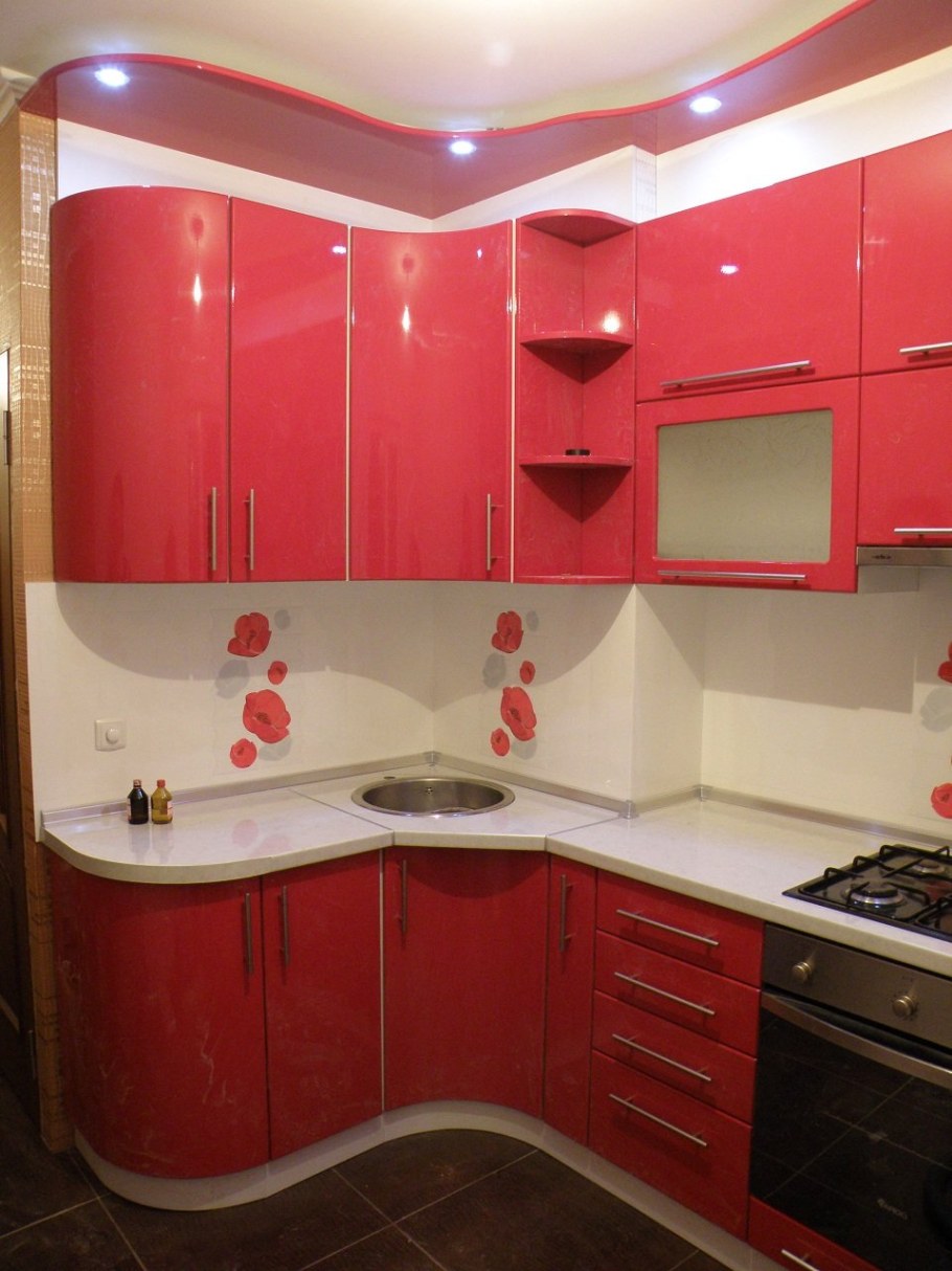 Кухонный гарнитур фиолетовый