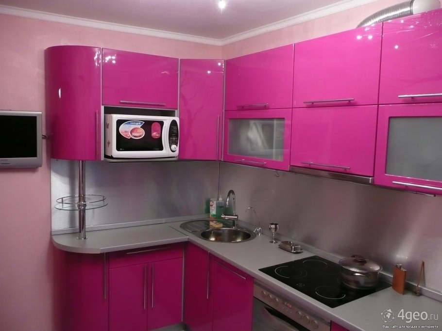 Кухонный гарнитур сиреневый