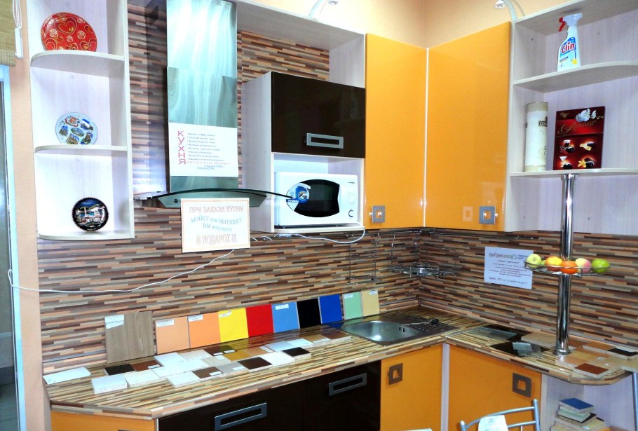 Кухонный гарнитур "Алиса 11" венге/лайм