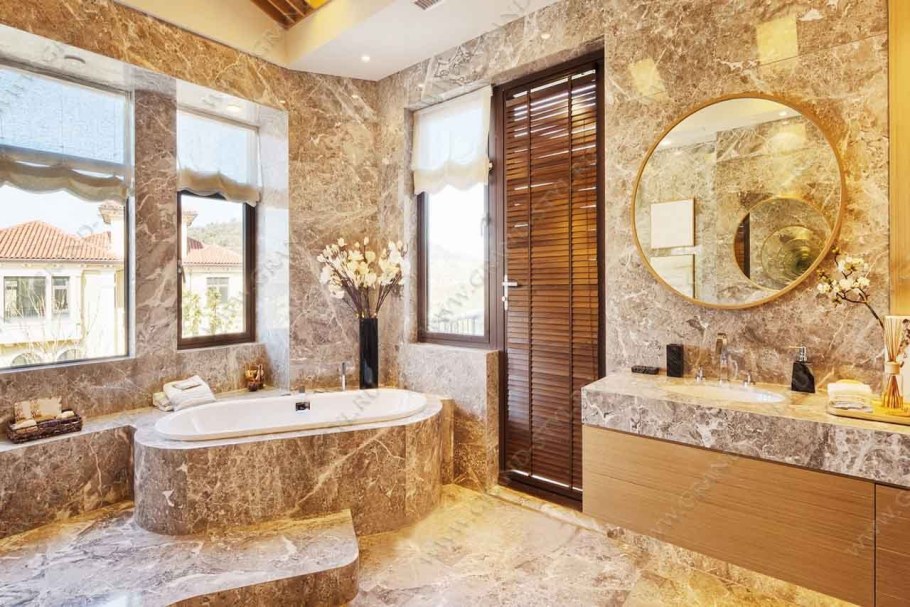 Ванная отделанная мрамором