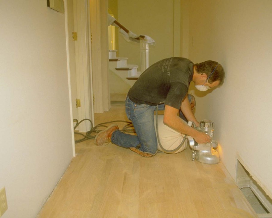 Порядок одевания и снятия противочумного костюма