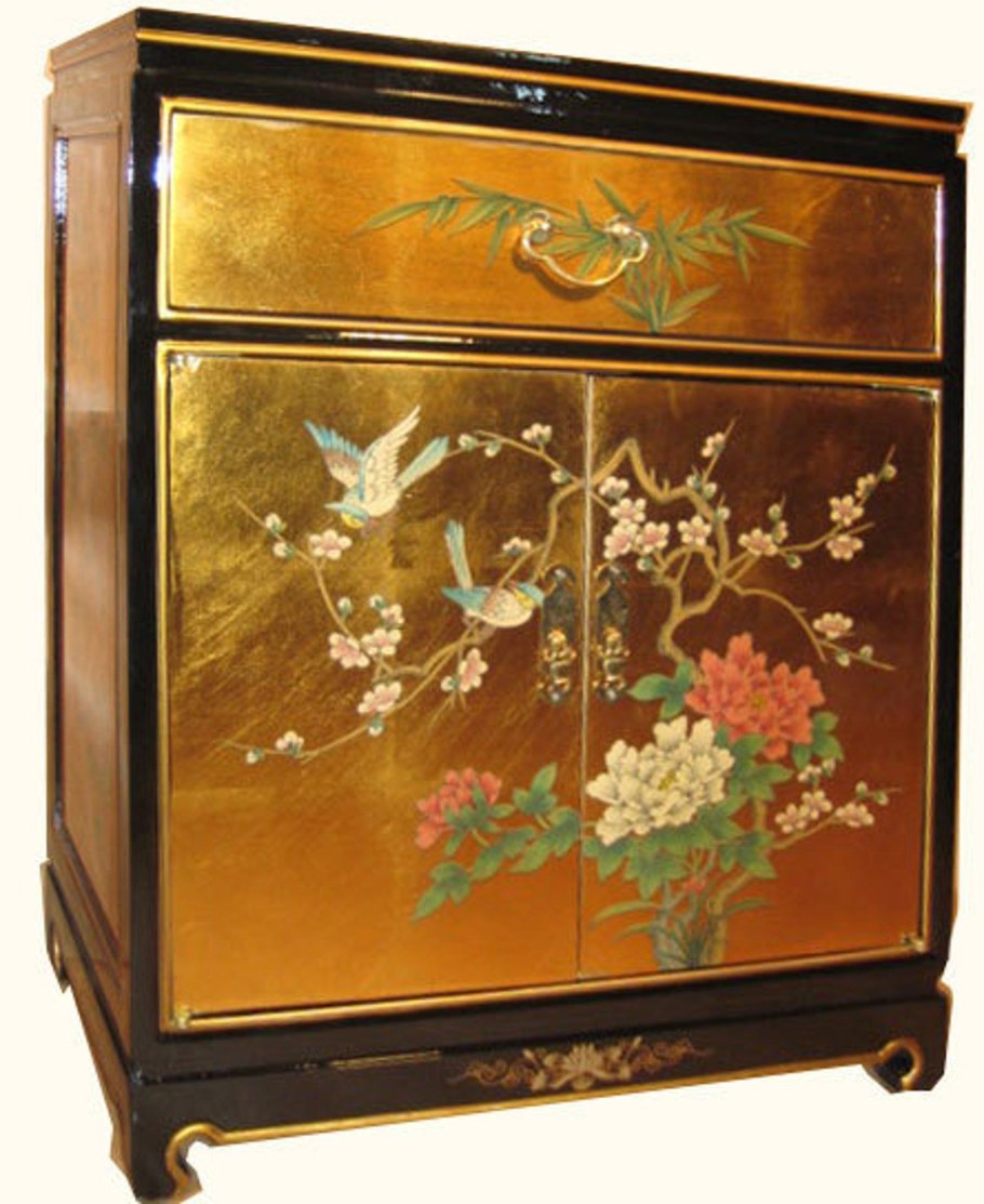 Китайский шкаф Шинуазри