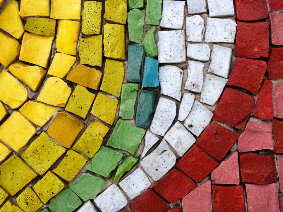 Смальта камень