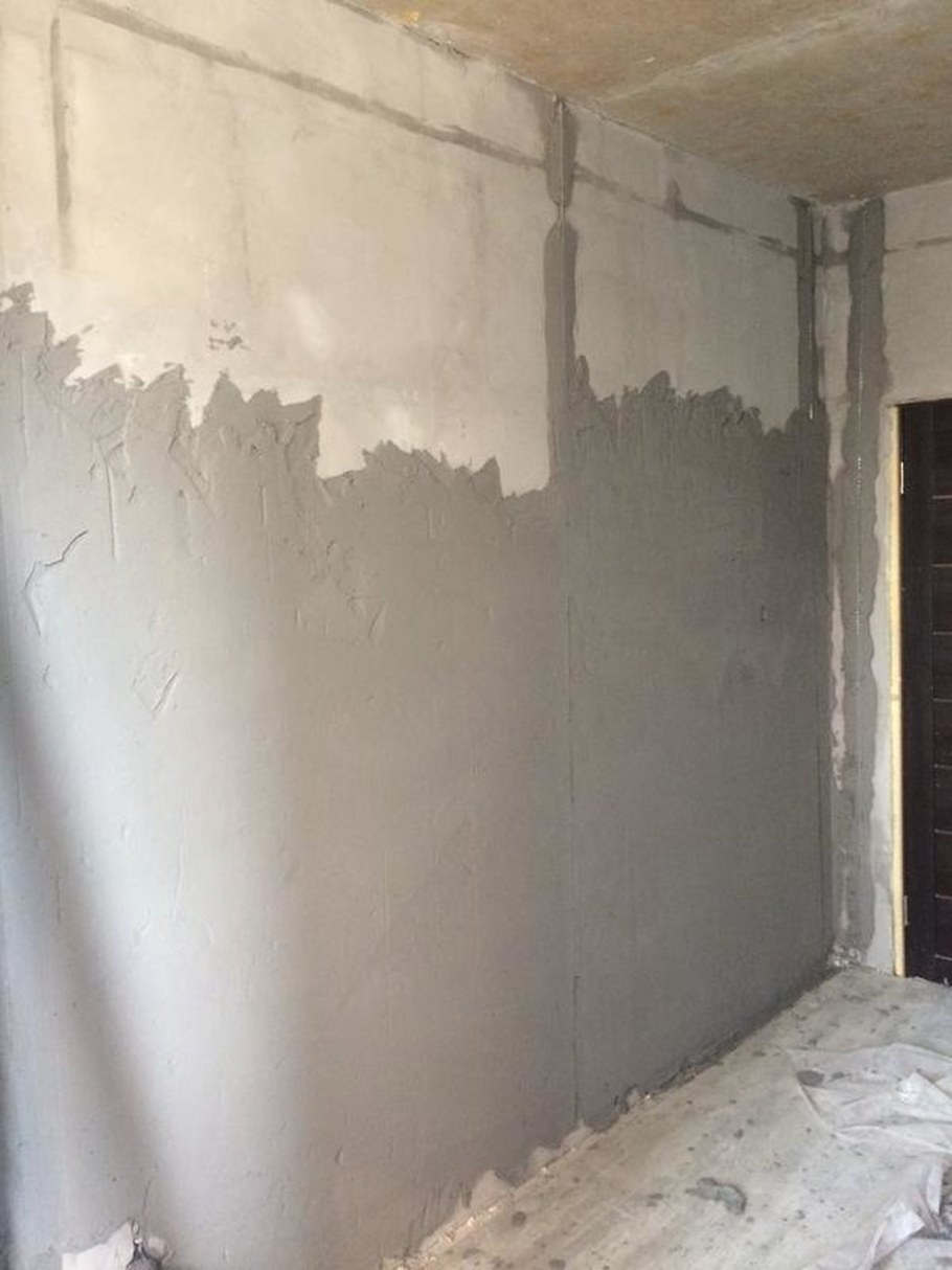 Механизированная штукатурка потолка