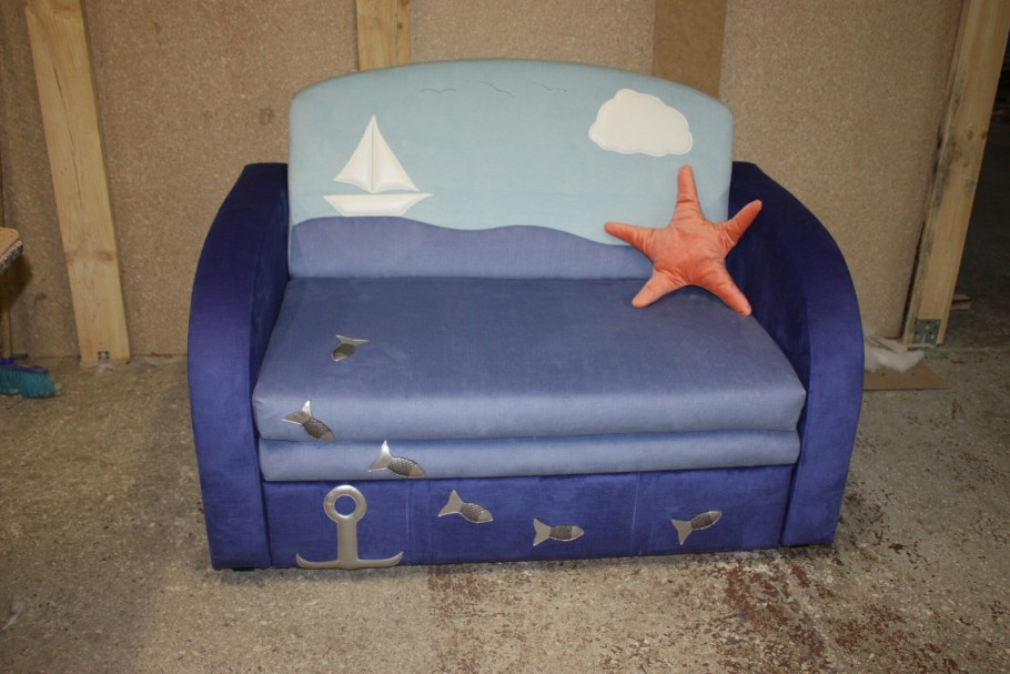 Диван Честер капитоне